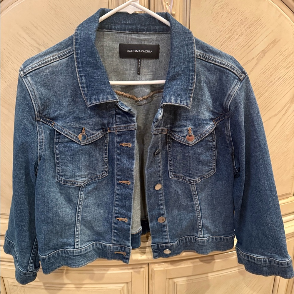 BCBGMAXAZRIA 3/4 sleeve Denim Jacket size Large